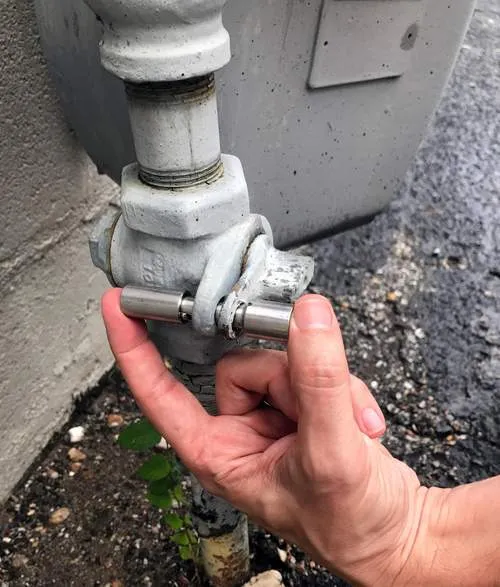 Barrel Locks and End Caps